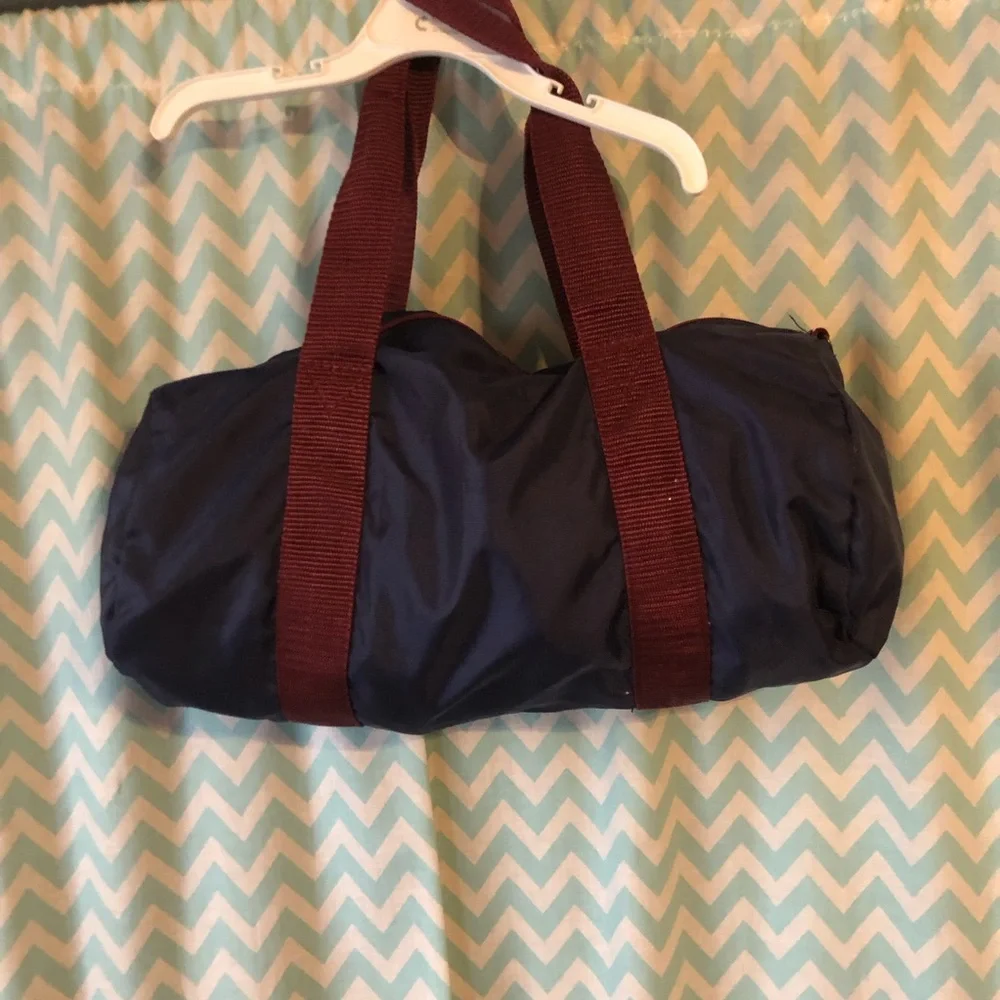 Vintage Sasson nylon travel duffel bag